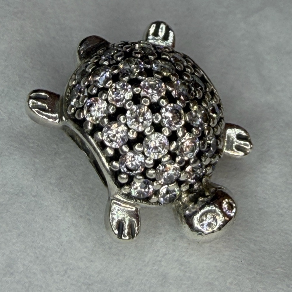 ✨ Authentic RETIRED Pandora Sea Turtle Charm 791538CZ  ✨